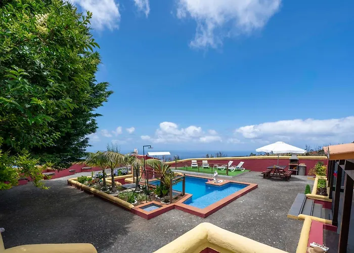 Roque By An Island Calheta (Madeira)